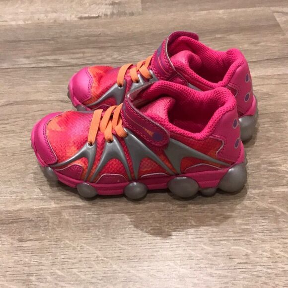 🎉1 hr sale🎉Stride rite lightning shoes - Picture 2 of 8